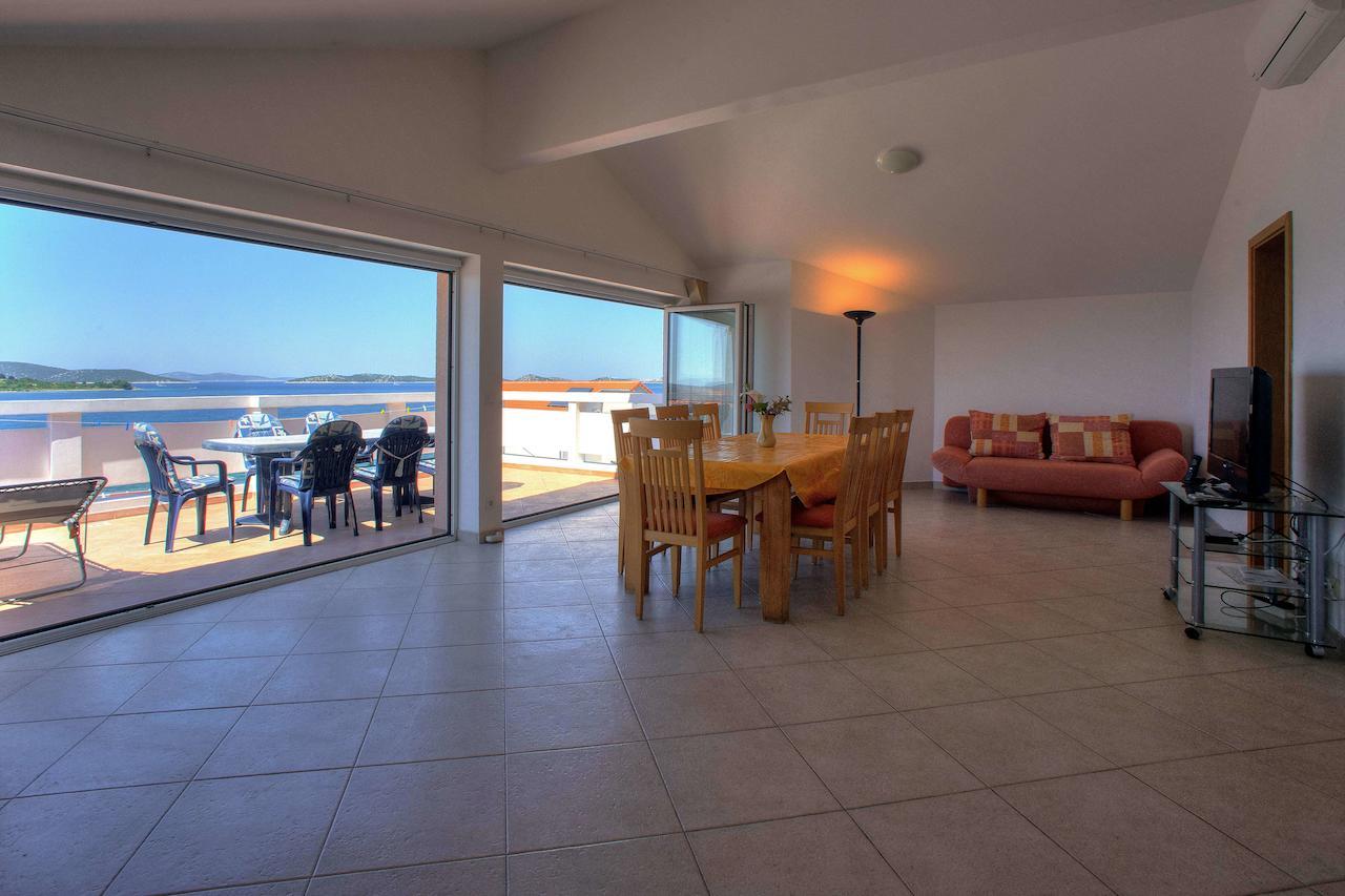 Villa D&I Βόντιτσε Δωμάτιο φωτογραφία